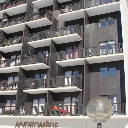 Appartement Confortable A - Balcon Sud - Proche Pistes Et Commerces - Fr-1-425-180 *